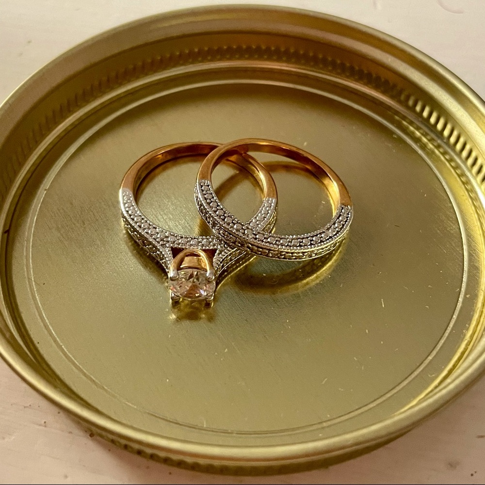 Faux engagement & wedding bands